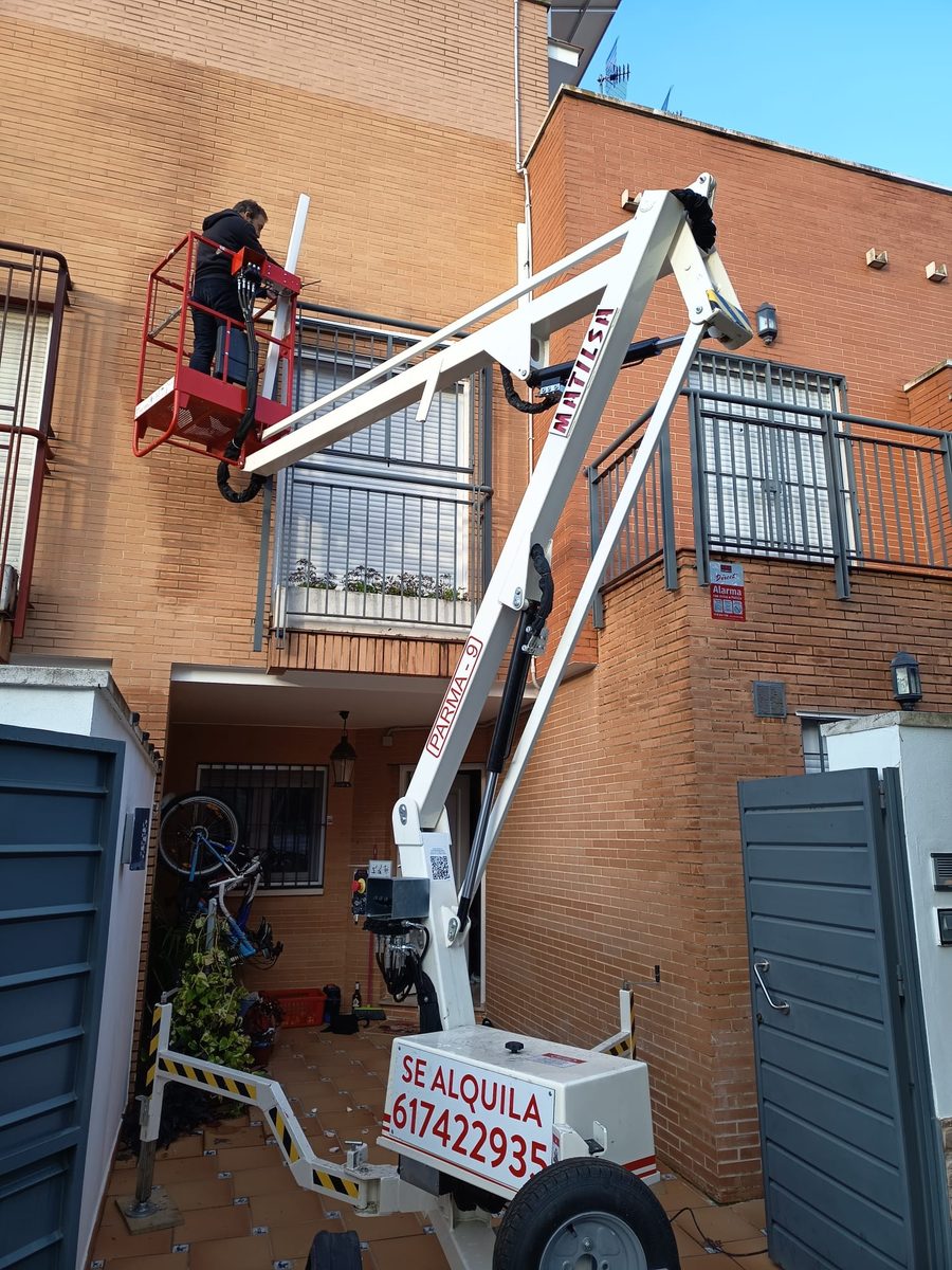 Plataforma elevadora MATILSA PARMA 9 articulada remolcable
